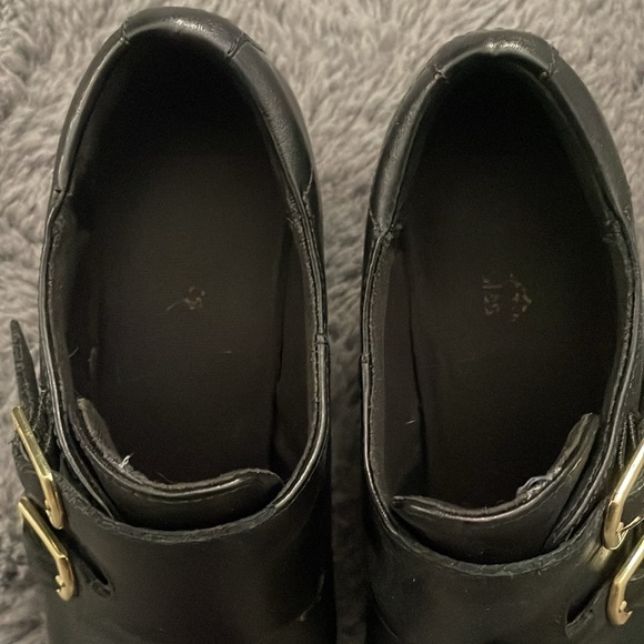 Clarks Black Leather Buckle Booties - Picture 5 of 10